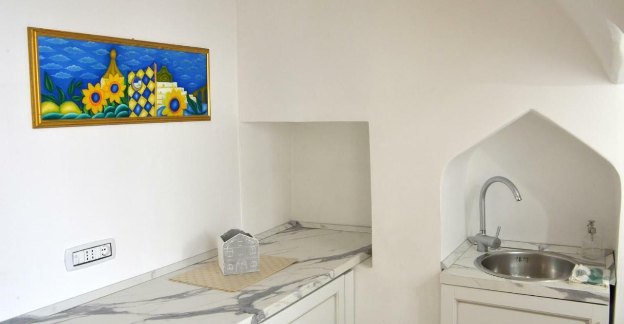 אוסטוני Casa Baldassarre מראה חיצוני תמונה